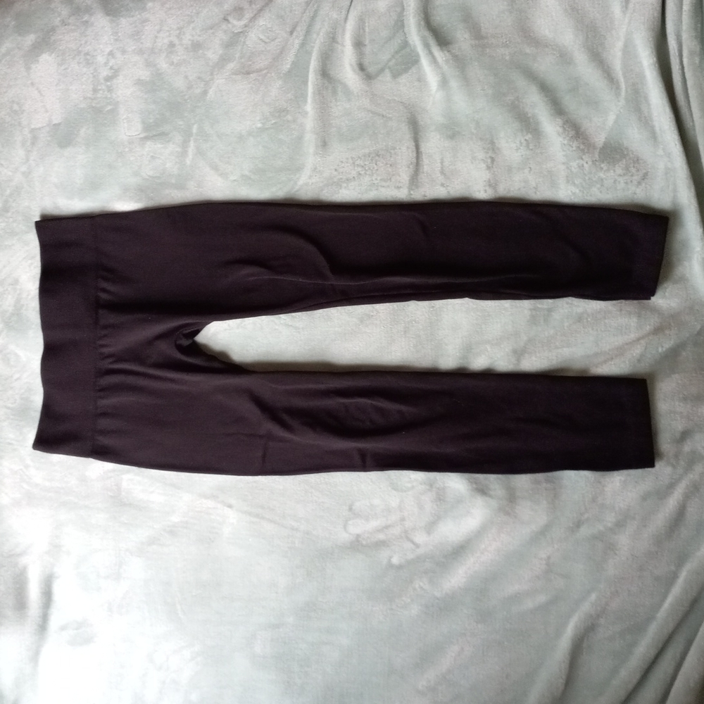 Black leggings